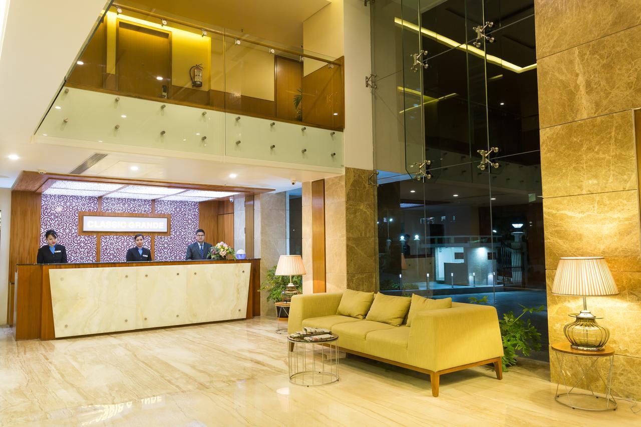 Classic Grande,A Member Of Radisson Imphal Exterior foto